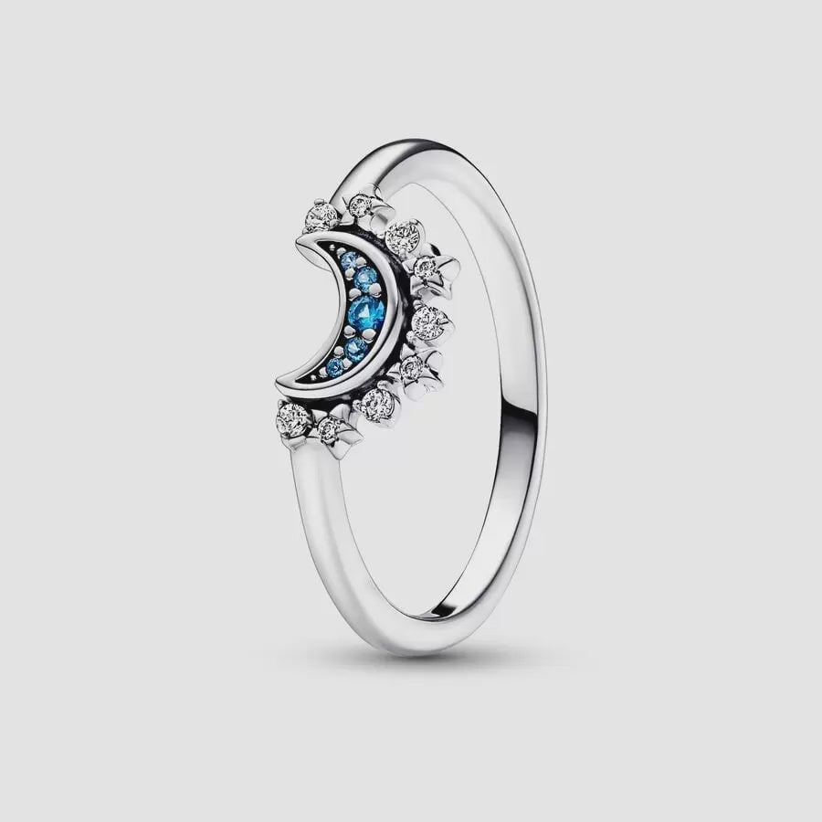 PANDORA Celestial Blue Sparkling Moon Ring 192675C01