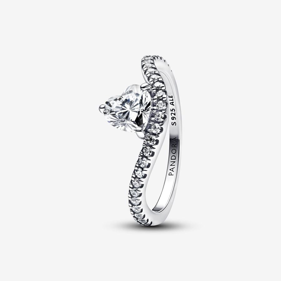 PANDORA Wavy Pavé Heart Ring 193661C01
