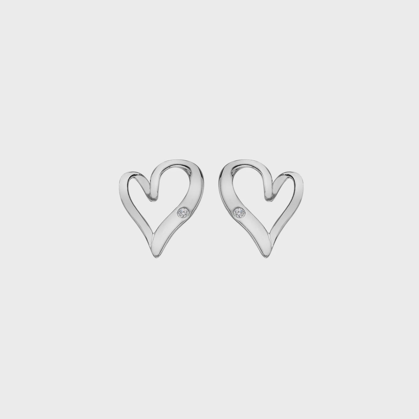 Hot Diamonds Delicate Pointed Twist Heart Earrings DE846
