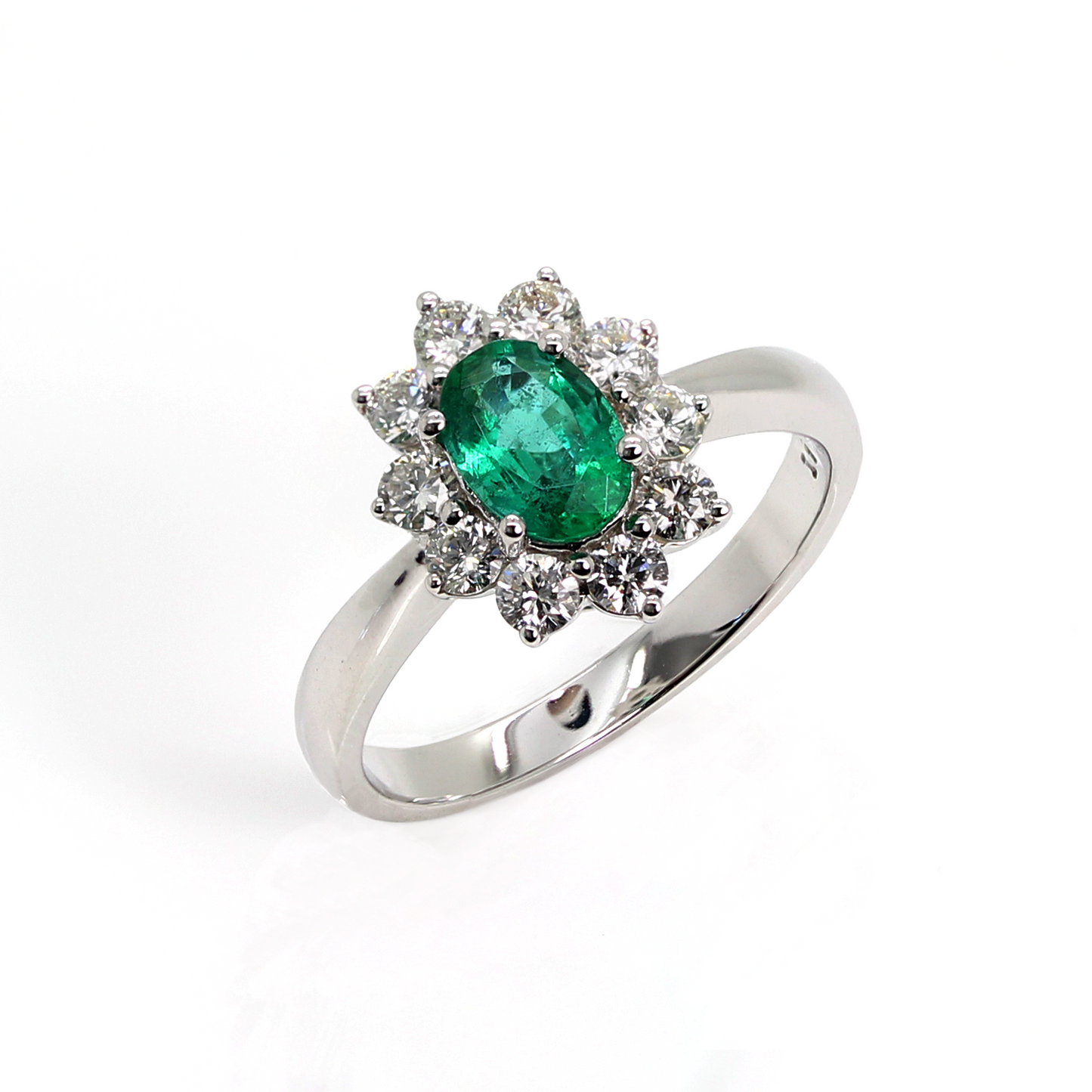 18ct Gold Emerald & Diamond Cluster Ring