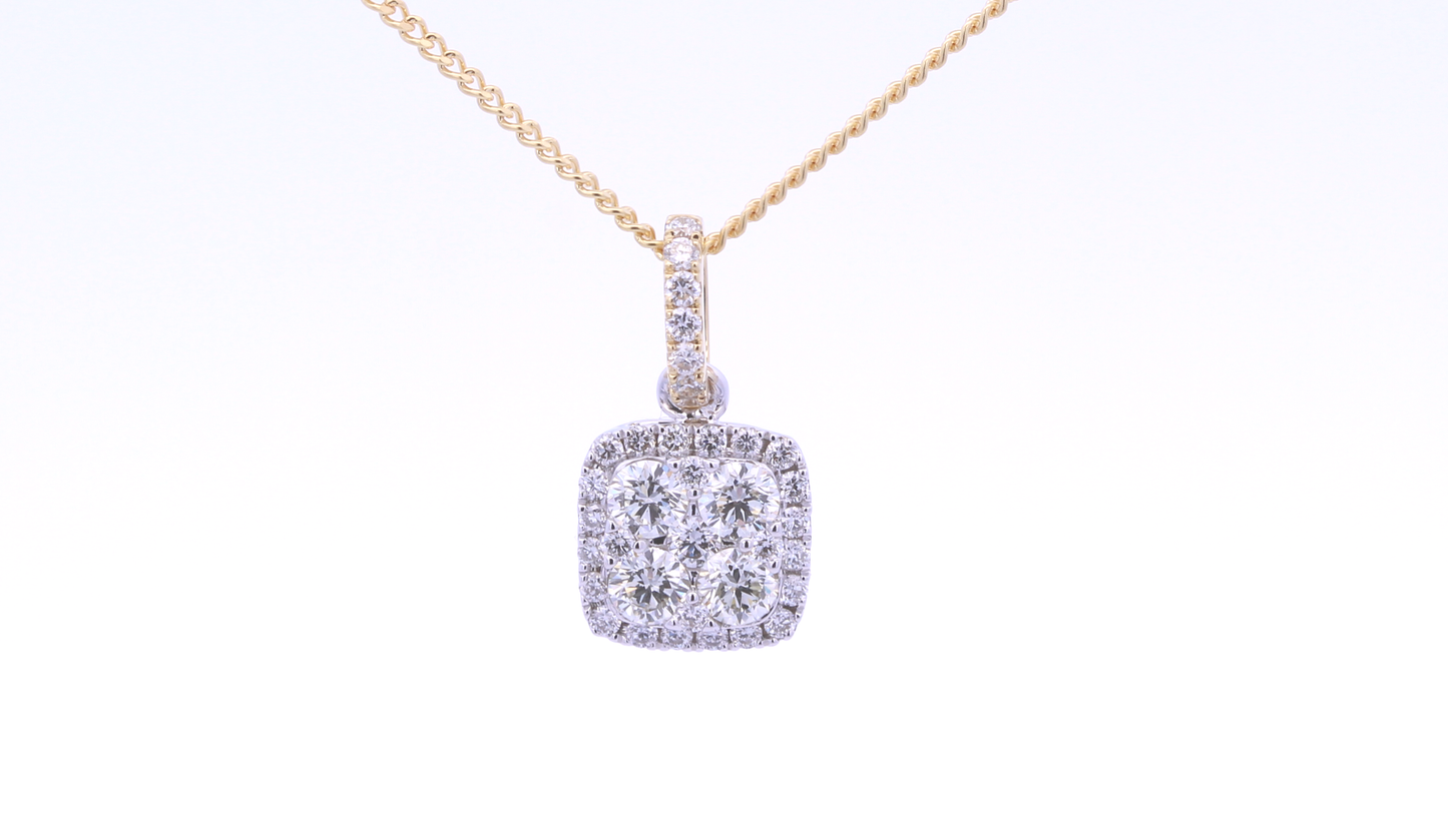 18ct Gold Diamond Cluster Pendant - Round 0.49ct