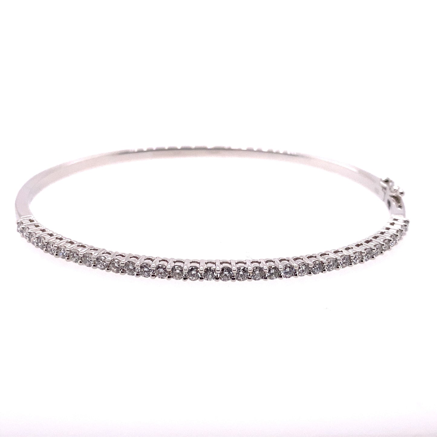 18ct White Gold Claw Set Diamond Bangle 1.05ct