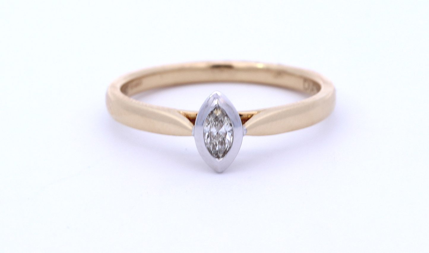 18ct Gold Marquise Cut Diamond Solitaire Ring 58175
