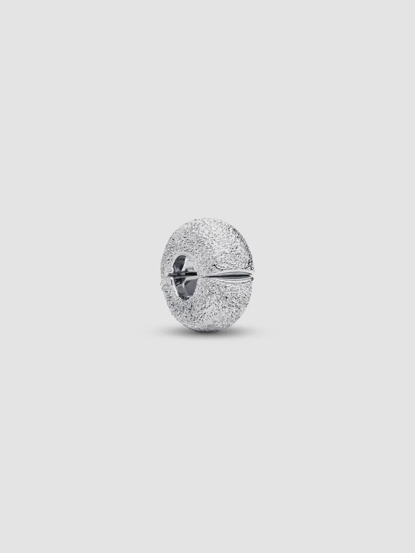 PANDORA Textured Mini Clip Charm 794771C00