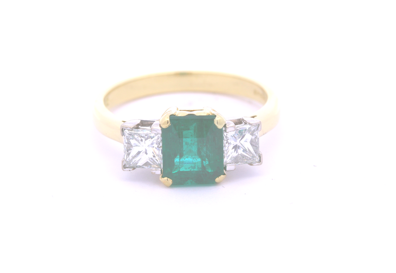 18ct Gold Emerald & Princess Cut Diamond Trilogy Ring