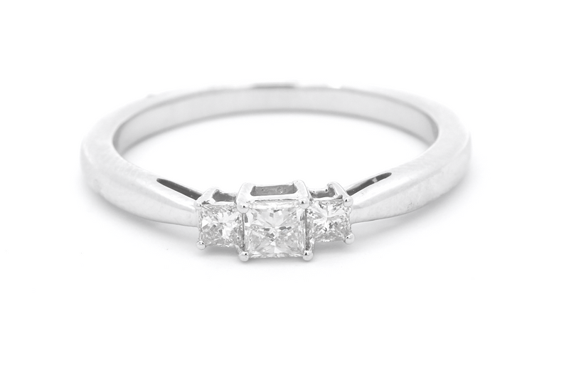 9ct White Gold Trilogy Diamond Ring - 3 Stone