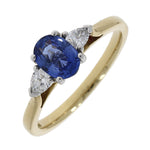 18ct Gold Oval Sapphire & Diamond Ring