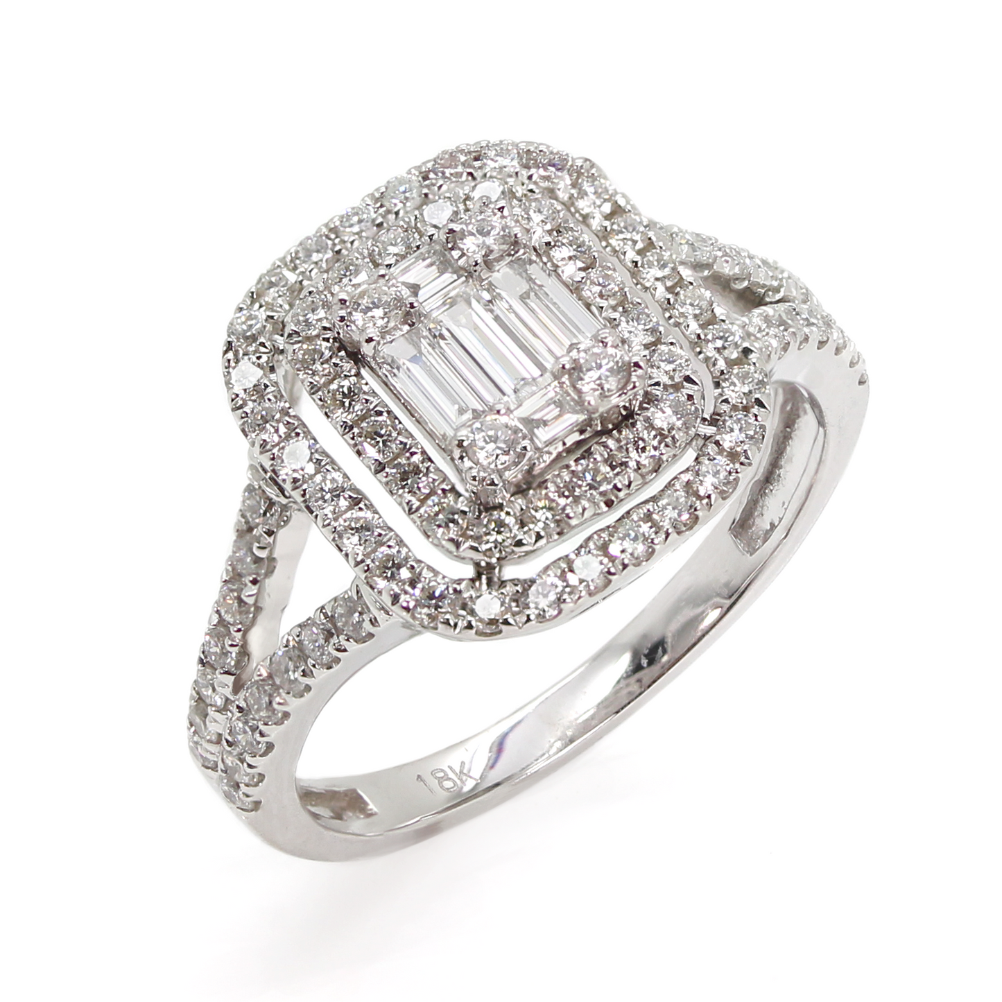 18ct White Gold Diamond Cluster Ring - CAF53