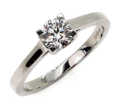18ct White Gold Solitaire Diamond Ring - MQ2651