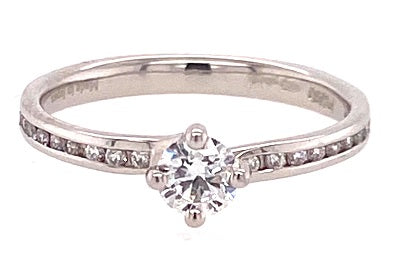 Platinum Solitaire Diamond Ring - MQ4647