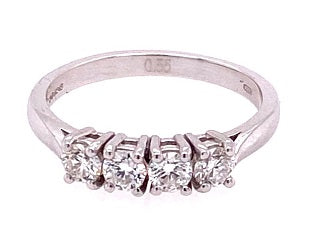 18ct White Gold Four Stone Dia Ring 4DG50S