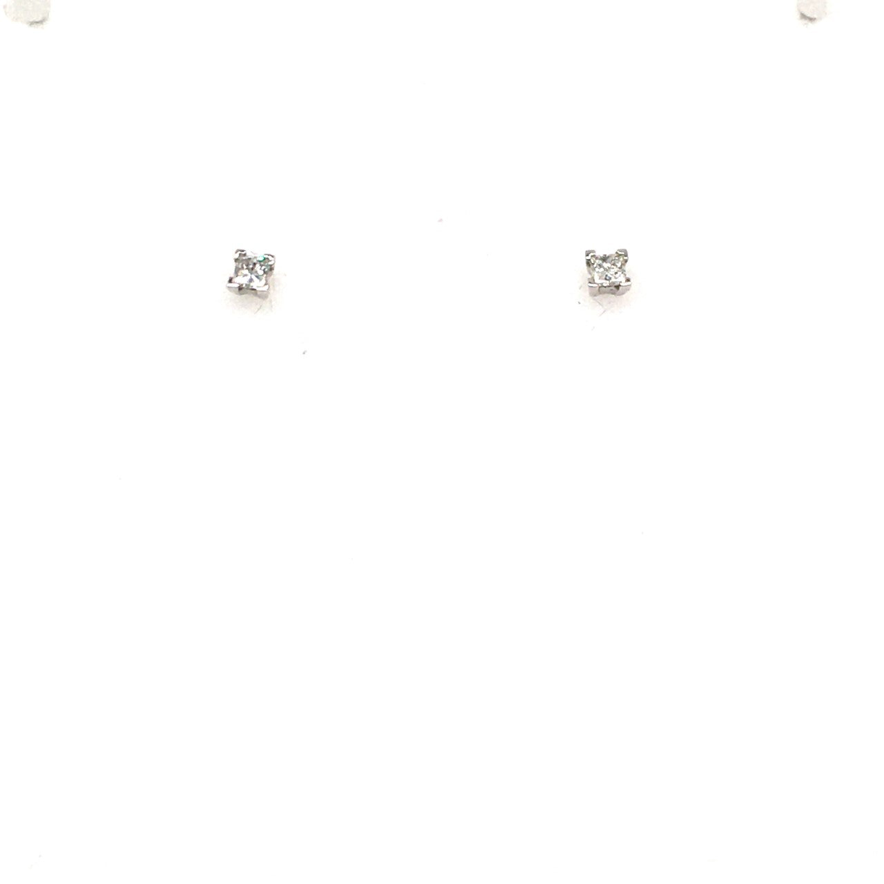 9ct W Gold Diamond Earrings