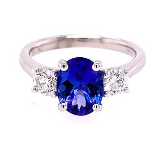 18ct White Gold Tanzanite & Diamond Ring RN5702